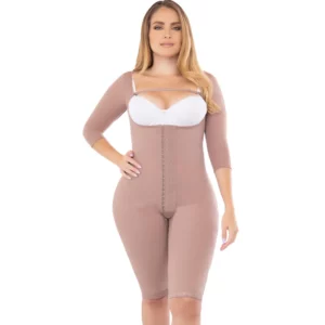 Faja postquirúrgica de alta compresión con busto libre mangas y control abdominal
